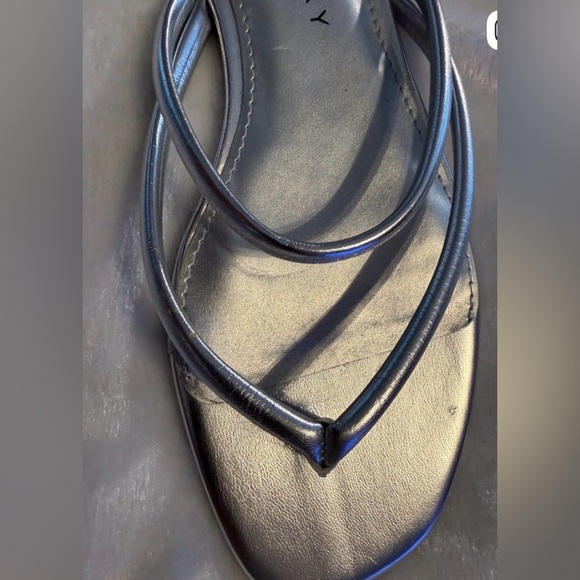 Katy Perry Collection Black and Silver Women's Sandals Bundle - Picture 5 of 14